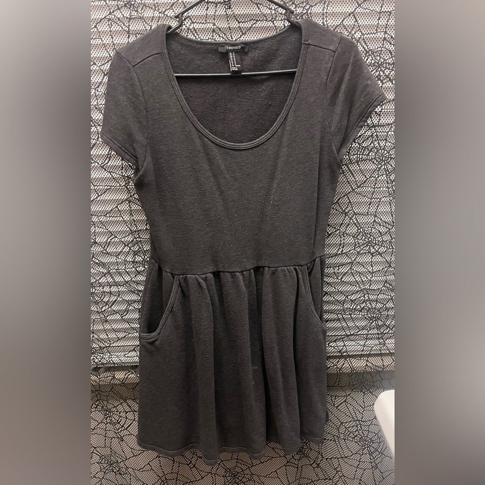 Forever 21 Gray Pleated dress Casual